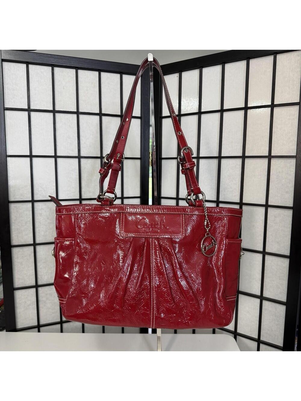 Vtg Coach Pleated Gallery Tote Red Patent Leather F13761 Silver Hardware Y2K Bag